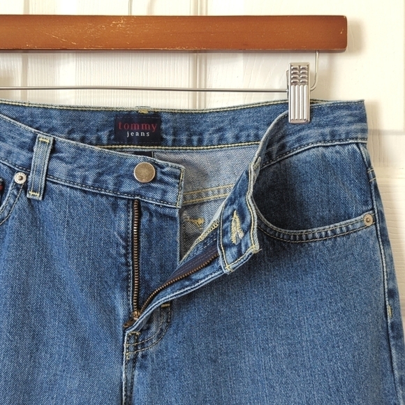 Tommy Hilfiger 2001 Y2K Vintage Medium Wash High Waisted Straight Leg Jeans 9/32 - Picture 7 of 16